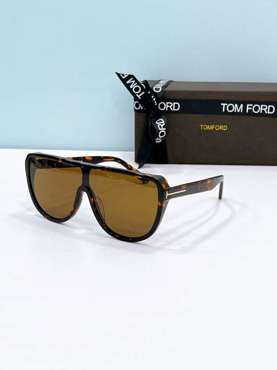 Picture of Tom Ford Sunglasses _SKUfw80537858fw